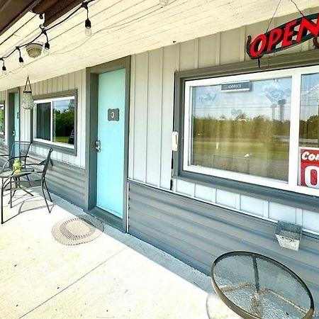 Lakeview Motel Jemseg 外观 照片
