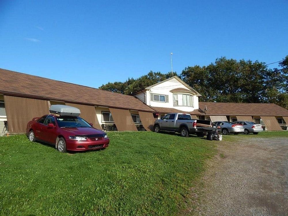 Lakeview Motel Jemseg 外观 照片